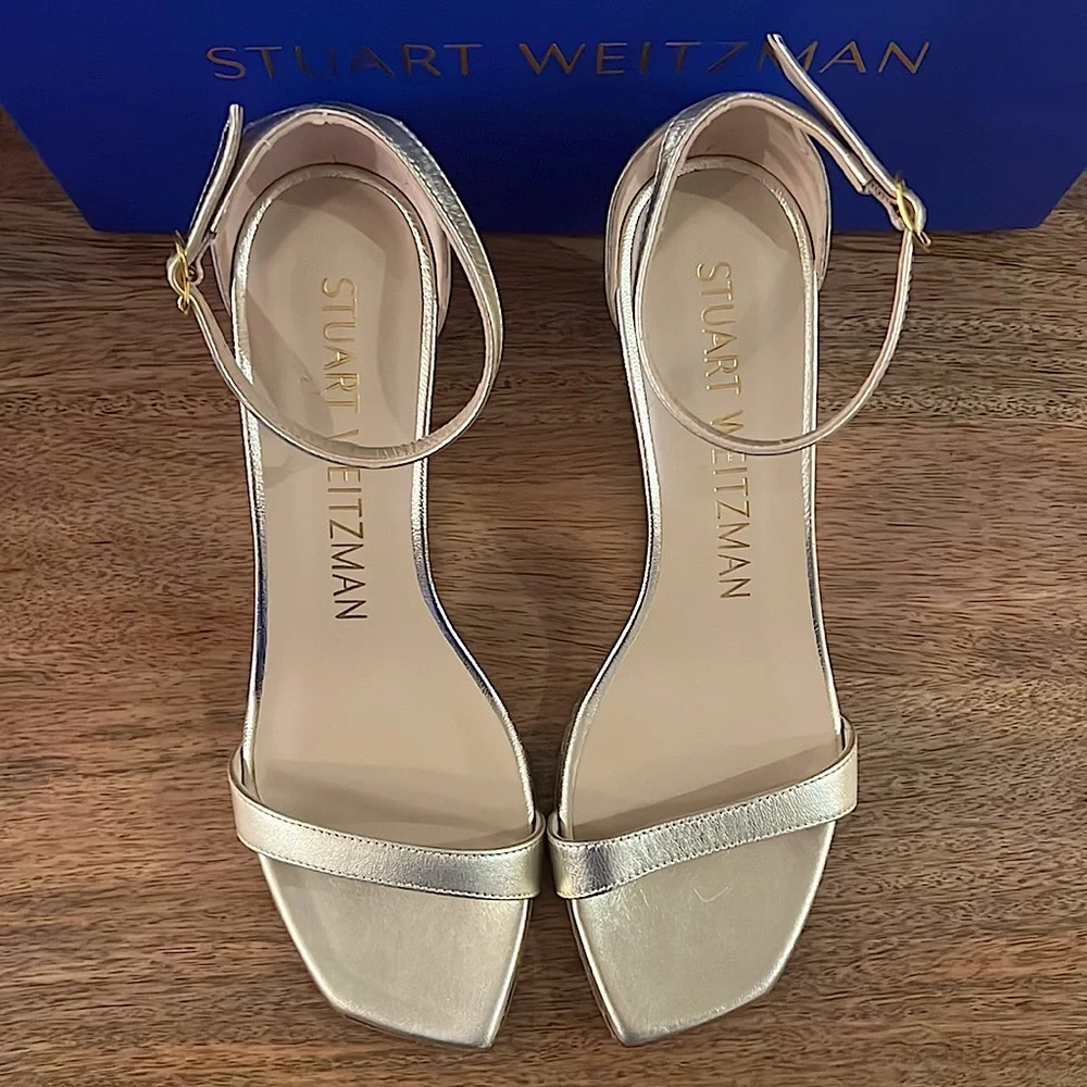 Stuart Weitzman Nudistcurve 50 Wedge